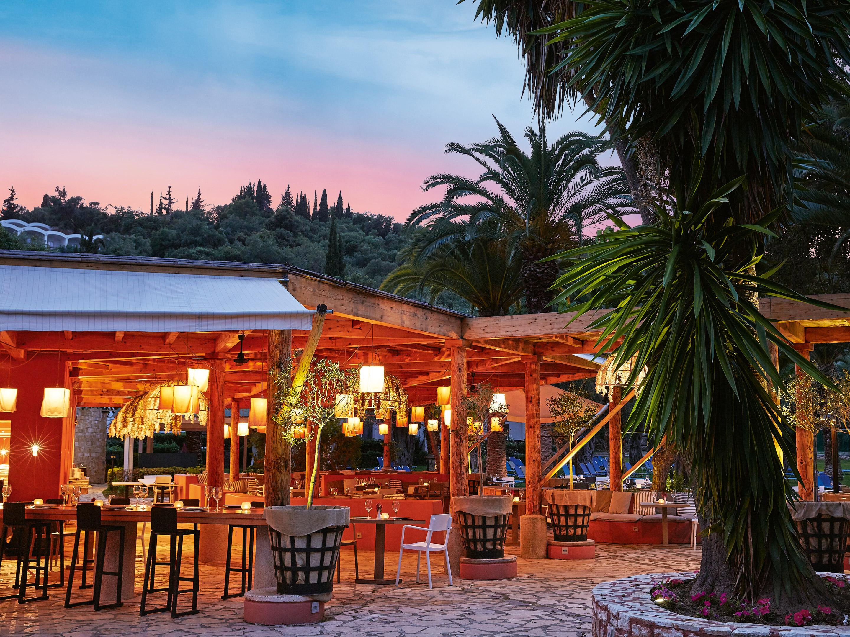 Grecotel Luxme Daphnila Bay (adults Only) 酒店